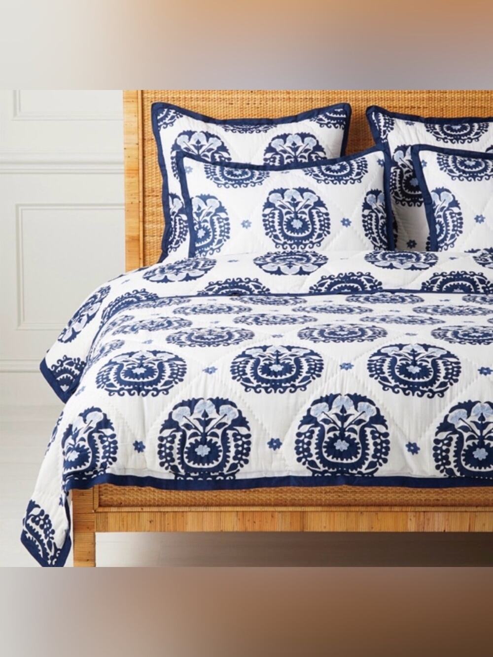 Serena and Lily Suzani Quilt in Navy Full/Queen